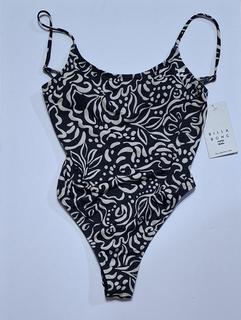 NWT SzM Billabong Tropical One-Piece Swimsuit Black Cream Abstract Swirl Floral